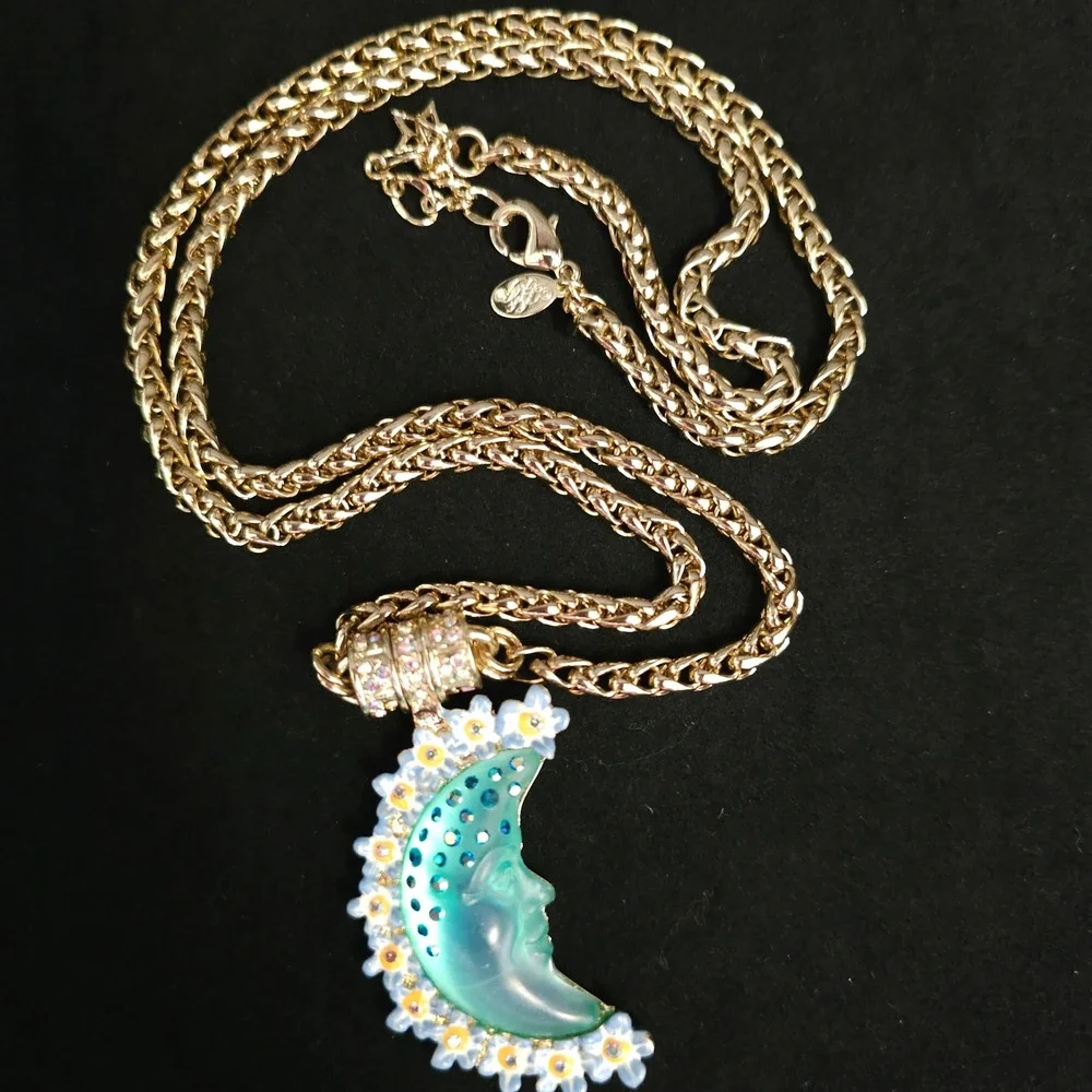 Kirks‎ Folly Goddess Moon Magnetic Necklace & Pendant 30